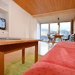 Apartment Rundblick Gaestehaus Tschagguns By Alpenfeder *