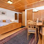 Apartment Rundblick Gaestehaus Tschagguns By Alpenfeder Schruns