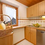 Rundblick Gaestehaus Tschagguns By Alpenfeder Schruns