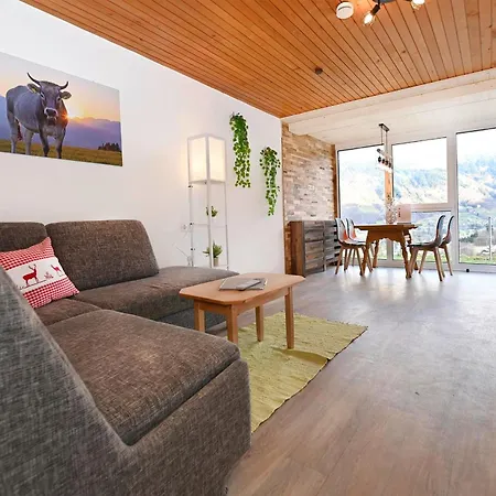 Rundblick Gaestehaus Tschagguns By Alpenfeder シュルンス