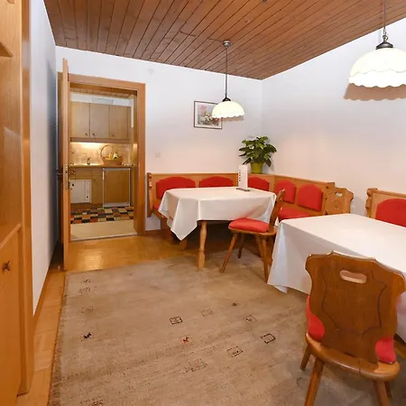 Rundblick Gaestehaus Tschagguns By Alpenfeder Apartment