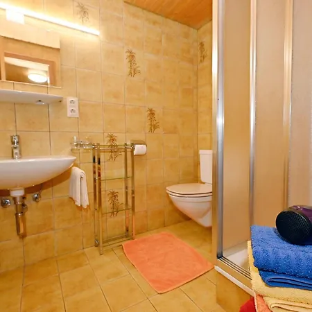 Apartment Rundblick Gaestehaus Tschagguns By Alpenfeder *