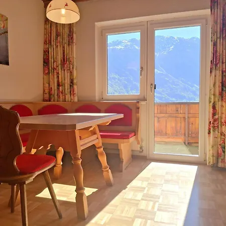 Rundblick Gaestehaus Tschagguns By Alpenfeder Apartment Schruns