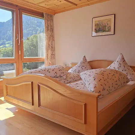 Rundblick Gaestehaus Tschagguns By Alpenfeder *